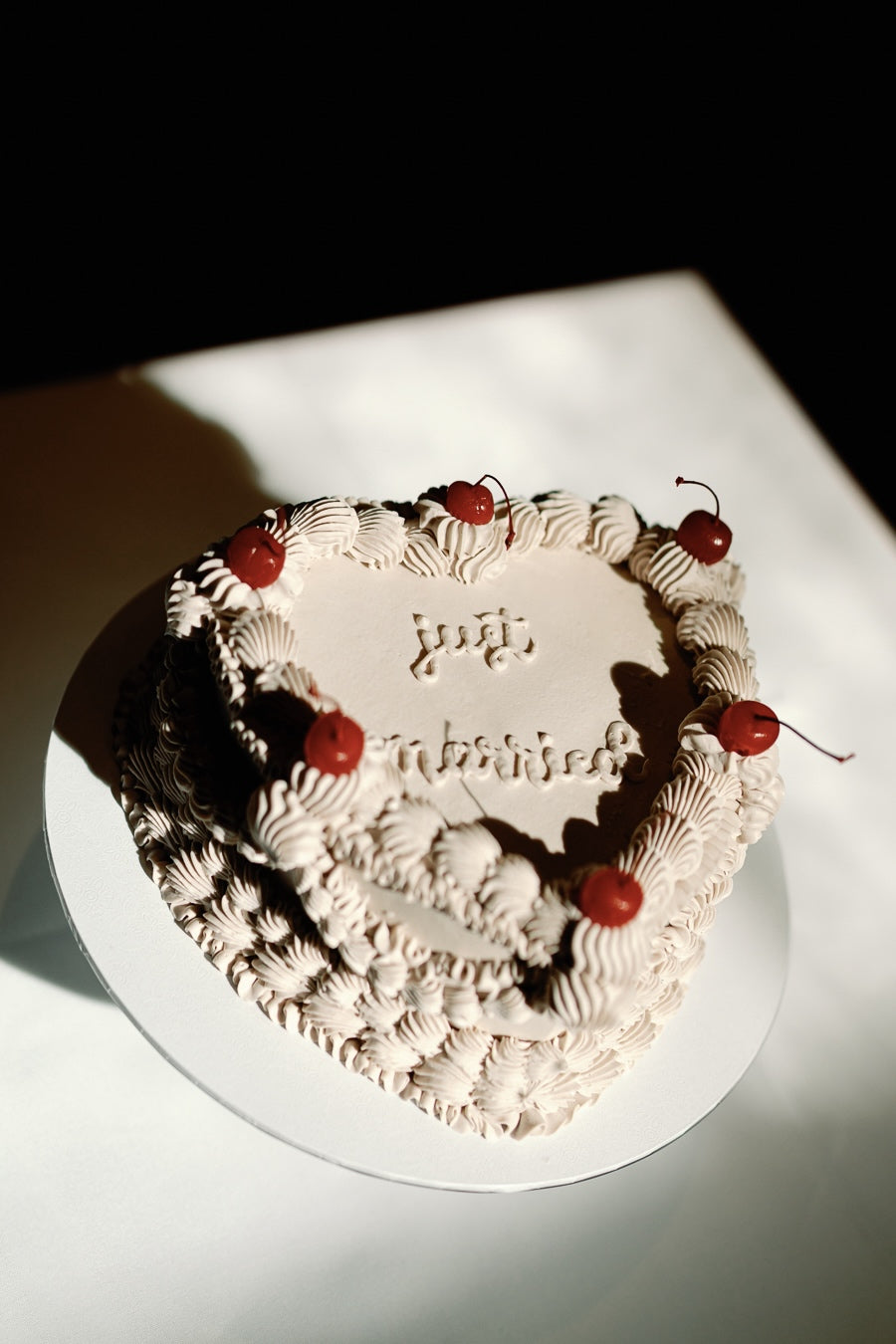 2026 wedding cake trends in perth