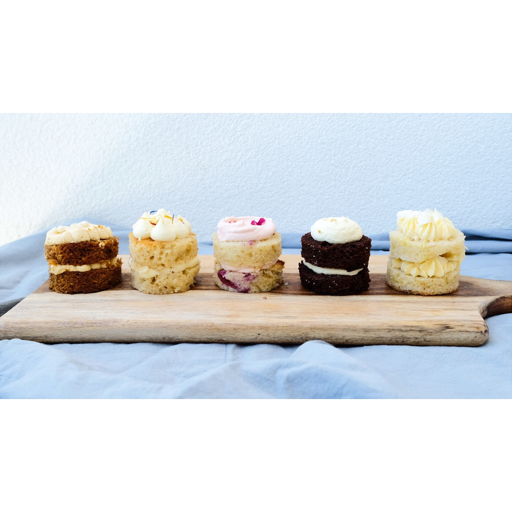 Cake Tasting Samples Box