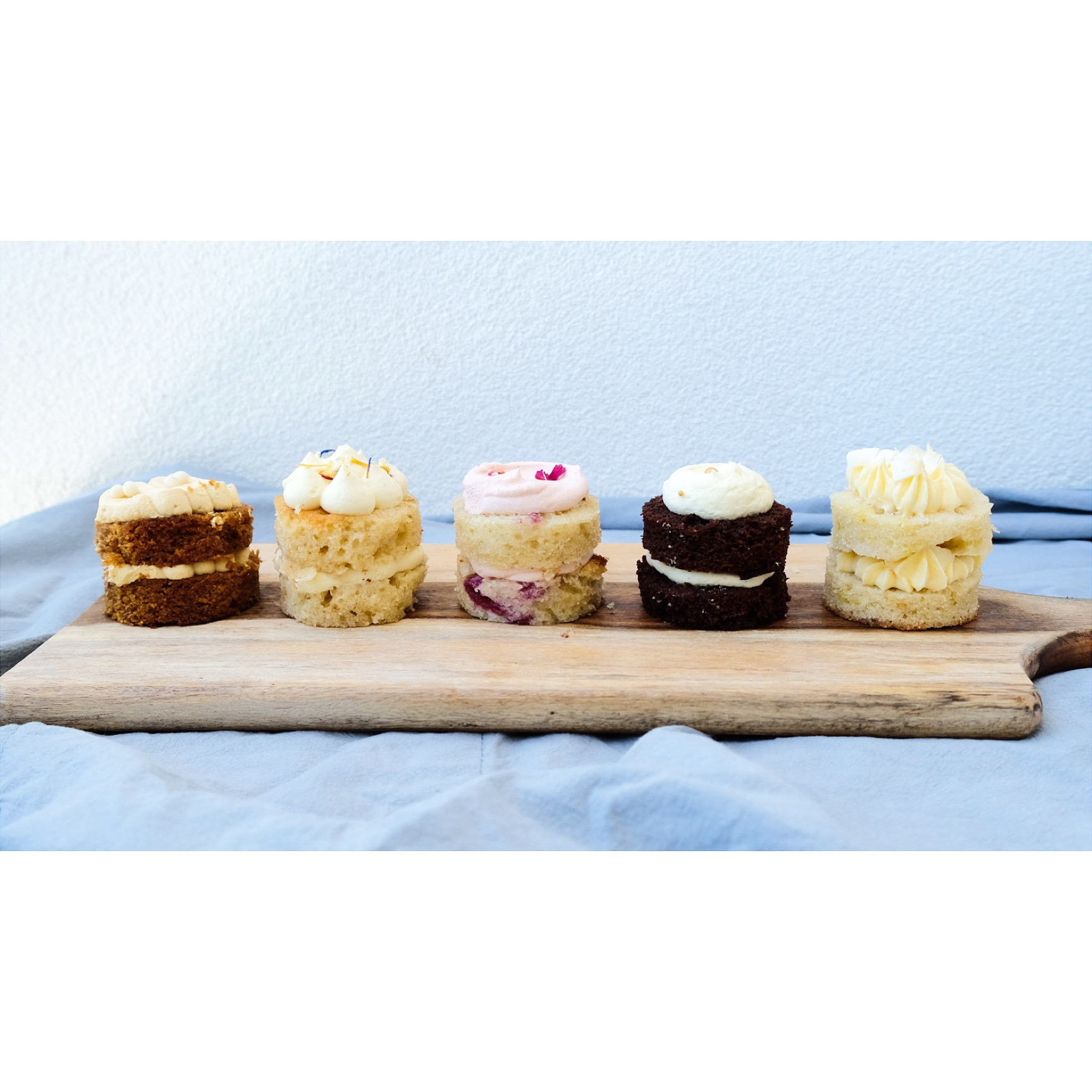 Seasonal Cake Sample Box | thecakecourtesan